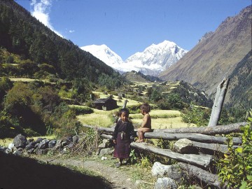 Manaslu Trek with Larkya la Pass